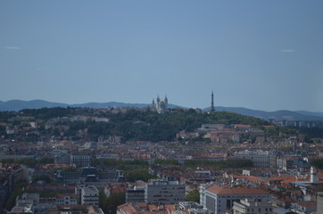Vision en hauteur de la Basilique Notre-Dame de Fourvière