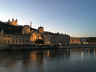 Obraz premium Landscape of Lyon, with stone river, France