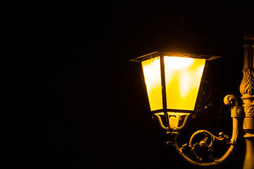 stra&szlig;enlaterne