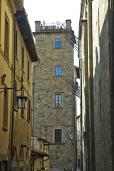Fototapeta premium Le strade e le torri di Arezzo - Toscana