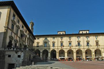 Fototapeta na wymiar Arezzo, la piazza Grande