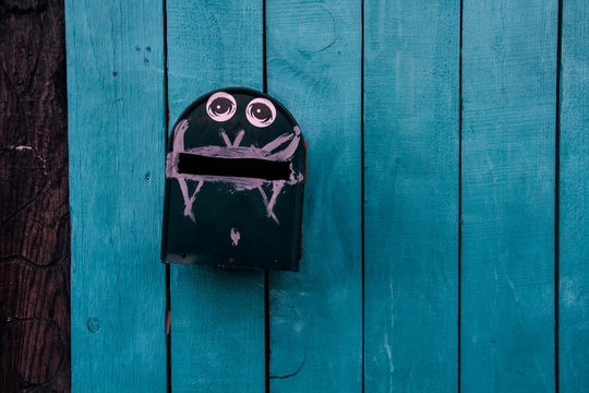 Happy Face Mailbox