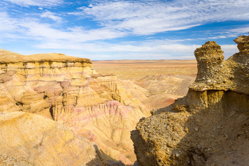 Flaming Cliffs Bayanzag Gobi Desert Mongolia © Pius Lee