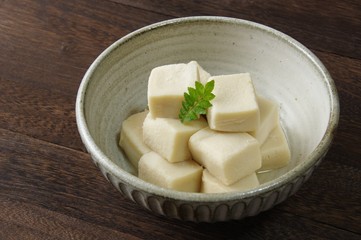 高野豆腐の含め煮　家庭料理