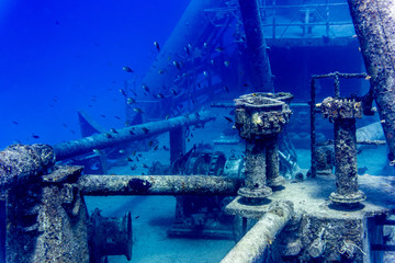 Scuba dive a wreck