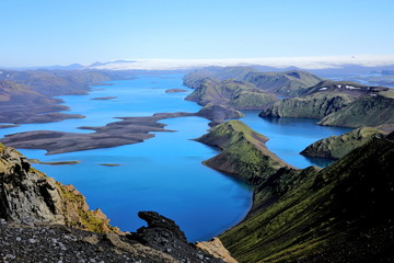Island, typische Landschaft, Sandwüste mit See Langisjór im Hochland