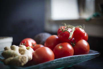 harvest fresh bio tomato