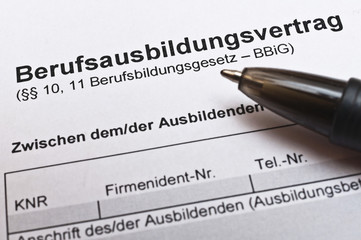 Ausbildungsvertrag unterschreiben