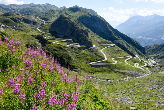 Fototapeta Tremola old road which leads to St. Gotthard pass
