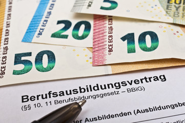 Ausbildungsvertrag unterschreiben 