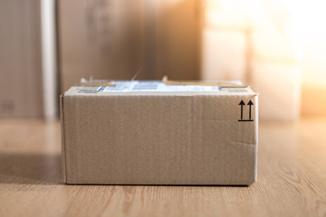 Paket, Karton, Onlinehandel