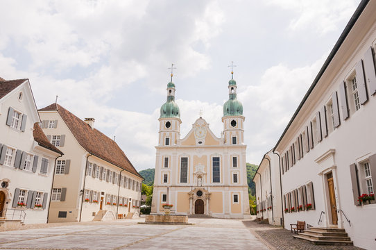 Arlesheim, Dorf, Dom, Arlesheimer Dom, Domplatz, historische H&auml;user, Dorfkern, Wanderweg, Spazierweg, Baselland, Schweiz
