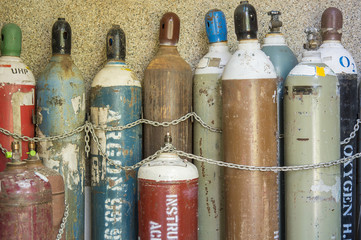 Nitrogen, Oxygen , Acetylene , Argon , Hydrogen gas pipes, For use in science labs.