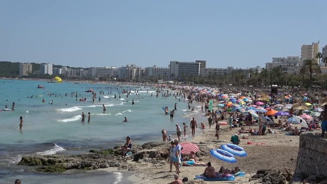 Cala Millor Mallorca: Full beach