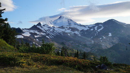 Fototapeta premium Exploring Washington, North Cascades