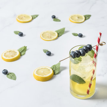 Blueberry Lemon Ginn Fizz Cooler