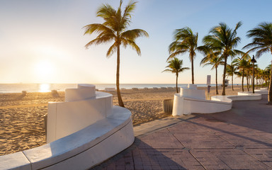Sunrise at Fort Lauderdale Beach, Florida - 171641744