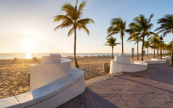 Sunrise at Fort Lauderdale Beach, Florida