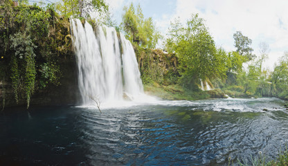 Obraz premium The upper düden waterfall in Antalya 8060.