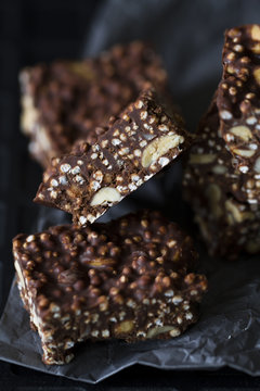 Chocolate Bars with puffed Quinoa and peanuts