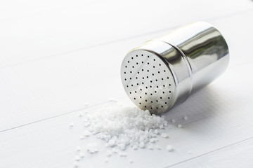 salt with metal saltshaker