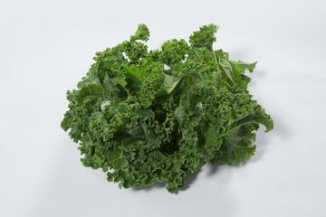 Obraz premium Close up of fresh green kale leaves