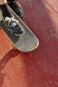 Skate boarder