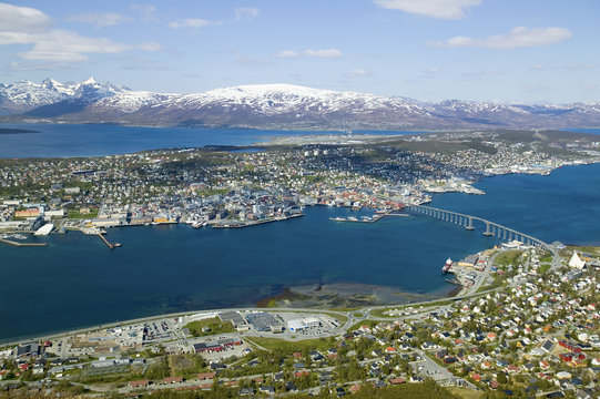 Stadt Troms&ouml; in Nord Norwegen
