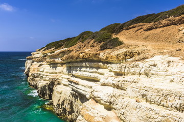 Fototapeta na wymiar High coast of Mediterranean Bay