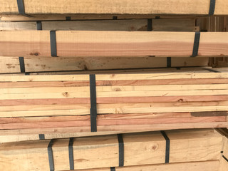 stack of oak pallet wood
