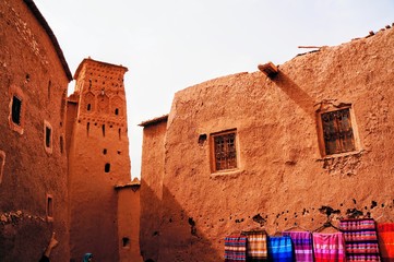 アイトベンハッドゥの集落 © 沖 上田