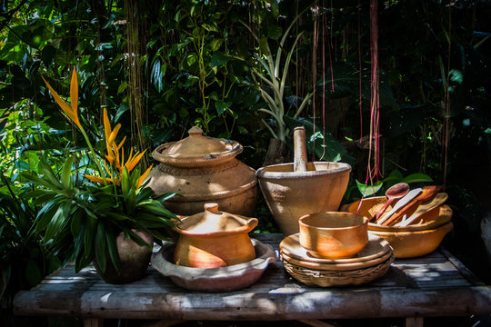 Earthen kitchen