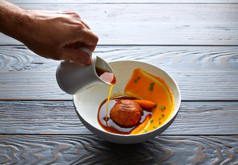 Dumpling of old cowtail with creamy carrot