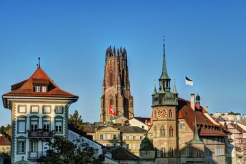 Fototapeta premium Fribourg, Hôtel de ville et Cathédrale
