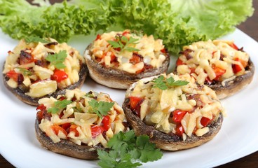 Stuffed champignon
