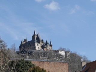 Schloß Wernigerode mit blauem Himmel