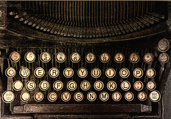Aeral view of a vintage typewriter