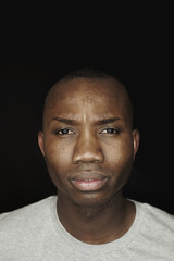 Obraz premium Portrait of hurt afro-american man
