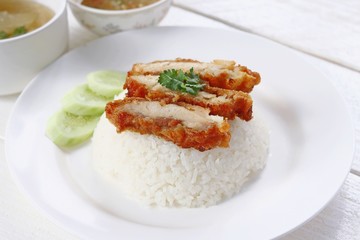 Thai gourmet fried chicken with rice