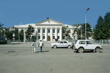 Theater am S&uuml;khbaatar-Platz, Ulaanbaatar, Mongolei