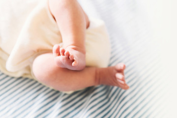 Obraz na płótnie Canvas Close-up newborn baby feet.