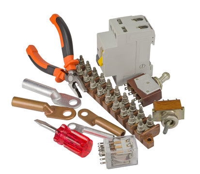 Automatic circuit breaker and tools