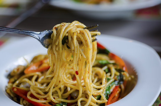 Spaghetti With Clams