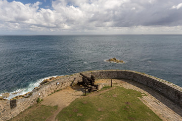 Vue sur la mer depuis le château