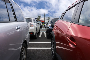 サービスエリア 駐車場