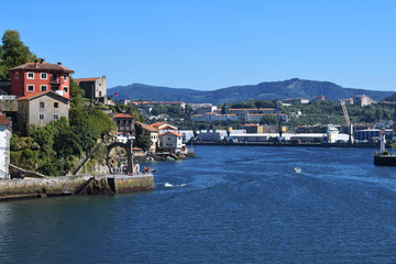 Pueblos marítimos de montaña.
