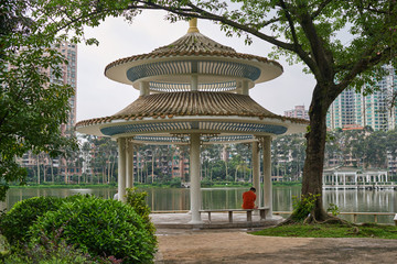 Obraz premium Gazebo in park
