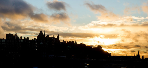 Naklejka premium Silhouette of the Edinburgh 