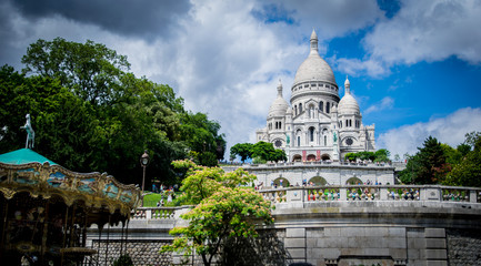 Fototapeta premium Looking towards the Sacred Heart of Paris.