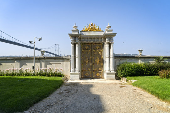 Sea door of the Beylerbeyi palace in Istanbul, Turkey